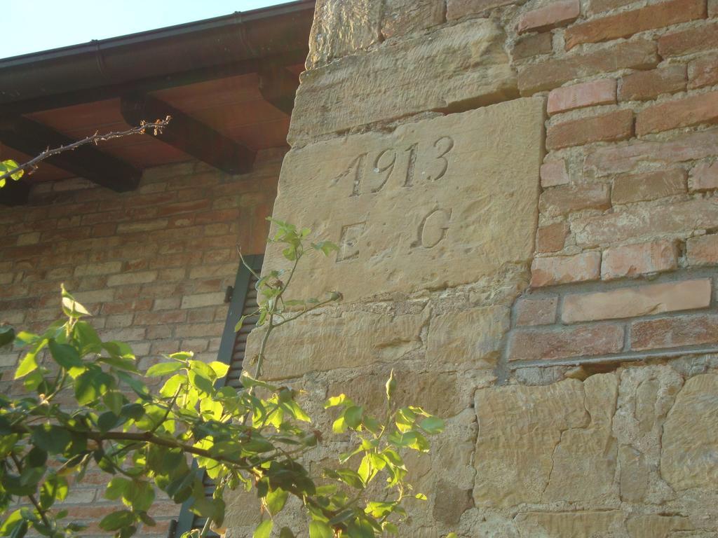 Casa Dell' Abbondanza B&B Agriturismo Vigoleno Zimmer foto